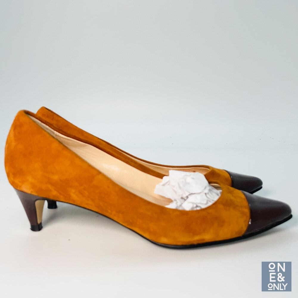 COLE HAAN Juliana Low Cap Toe Women's Size 6B Camello Suede/Chestnut Pump Heel
